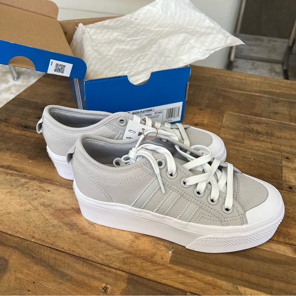 Adidas Originals Nizza Platform Shoes - Grey & White - Picture 3 of 5